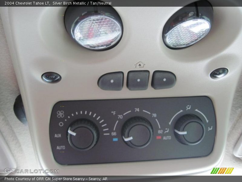 Silver Birch Metallic / Tan/Neutral 2004 Chevrolet Tahoe LT