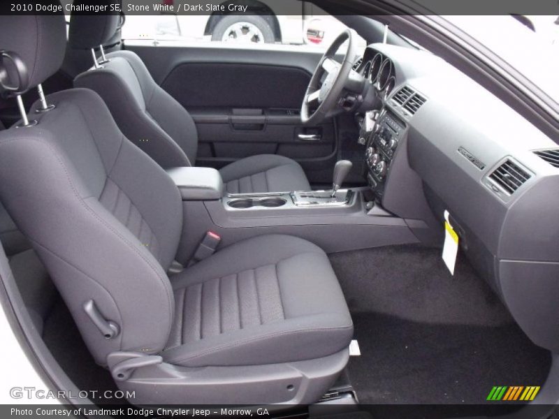 Stone White / Dark Slate Gray 2010 Dodge Challenger SE