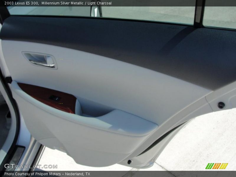 Millennium Silver Metallic / Light Charcoal 2003 Lexus ES 300