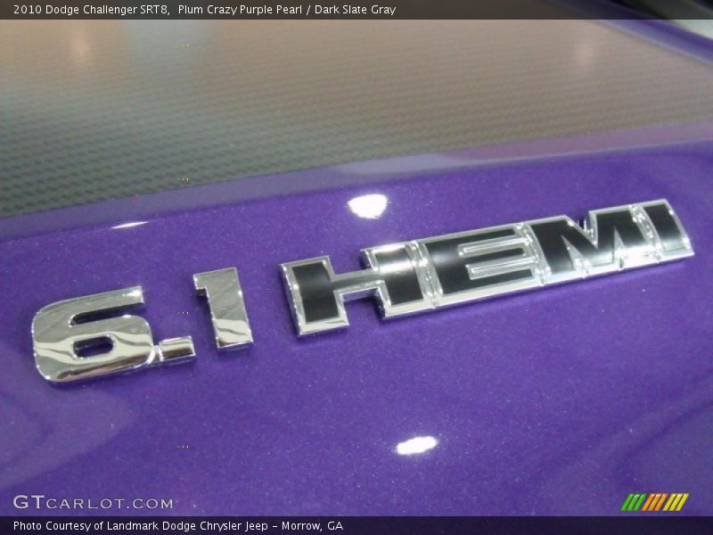  2010 Challenger SRT8 Logo
