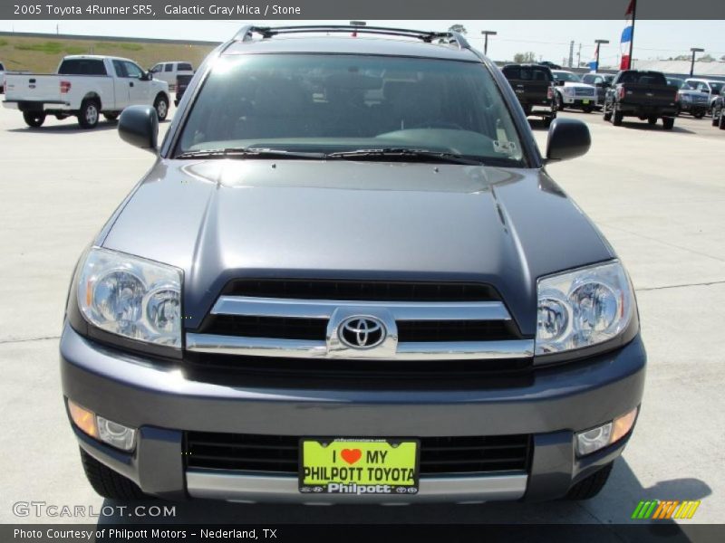 Galactic Gray Mica / Stone 2005 Toyota 4Runner SR5