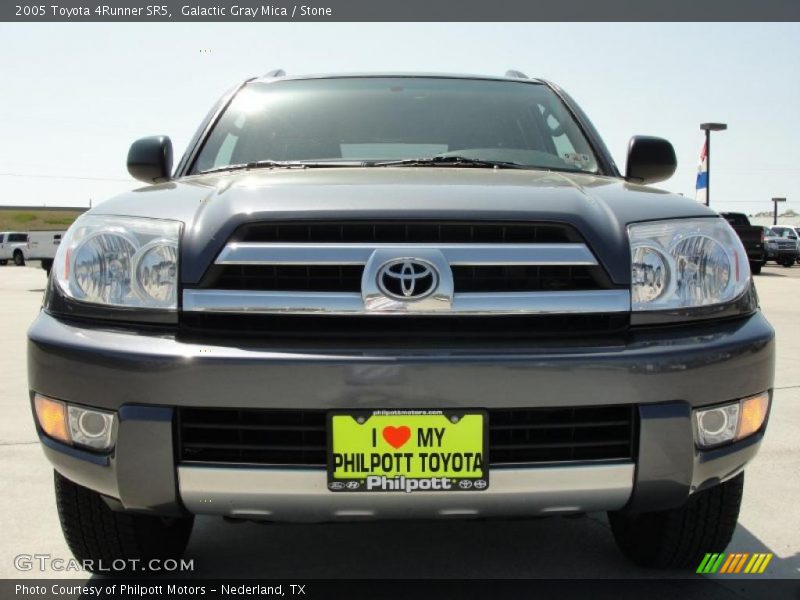 Galactic Gray Mica / Stone 2005 Toyota 4Runner SR5