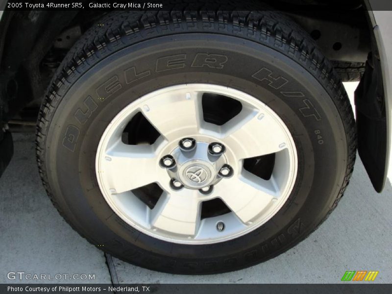 Galactic Gray Mica / Stone 2005 Toyota 4Runner SR5