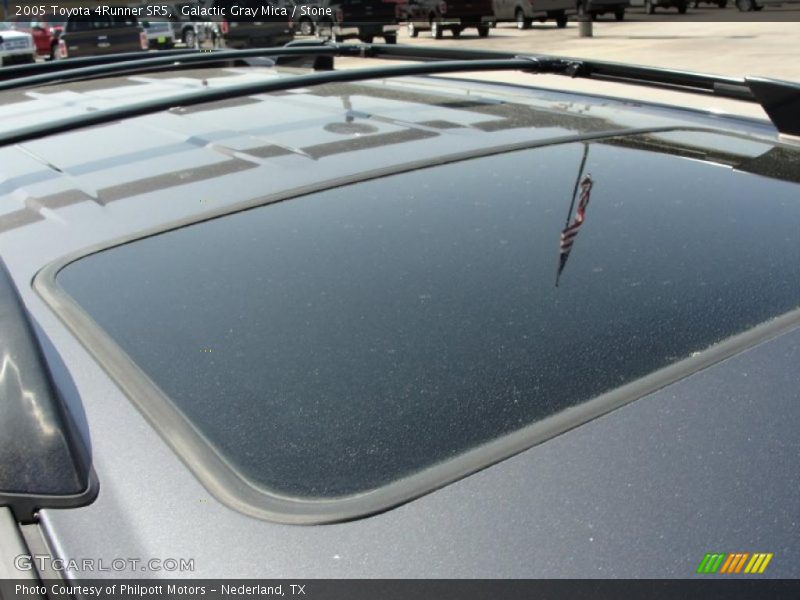 Galactic Gray Mica / Stone 2005 Toyota 4Runner SR5