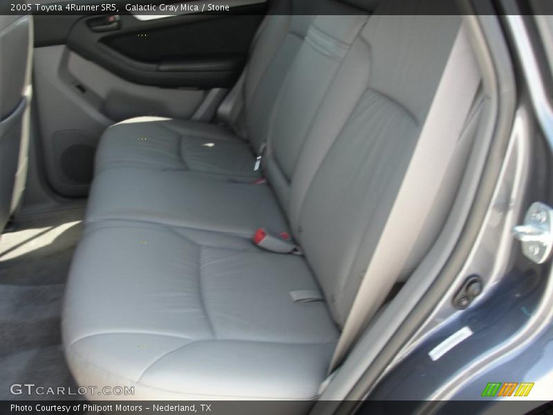 Galactic Gray Mica / Stone 2005 Toyota 4Runner SR5