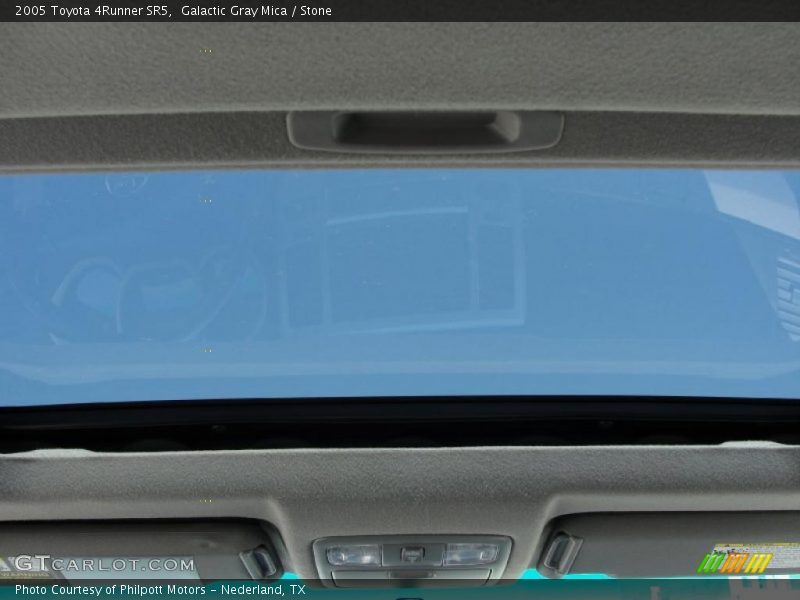 Galactic Gray Mica / Stone 2005 Toyota 4Runner SR5