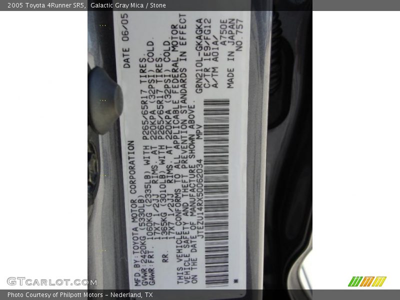 Galactic Gray Mica / Stone 2005 Toyota 4Runner SR5