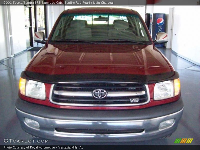 Sunfire Red Pearl / Light Charcoal 2001 Toyota Tundra SR5 Extended Cab