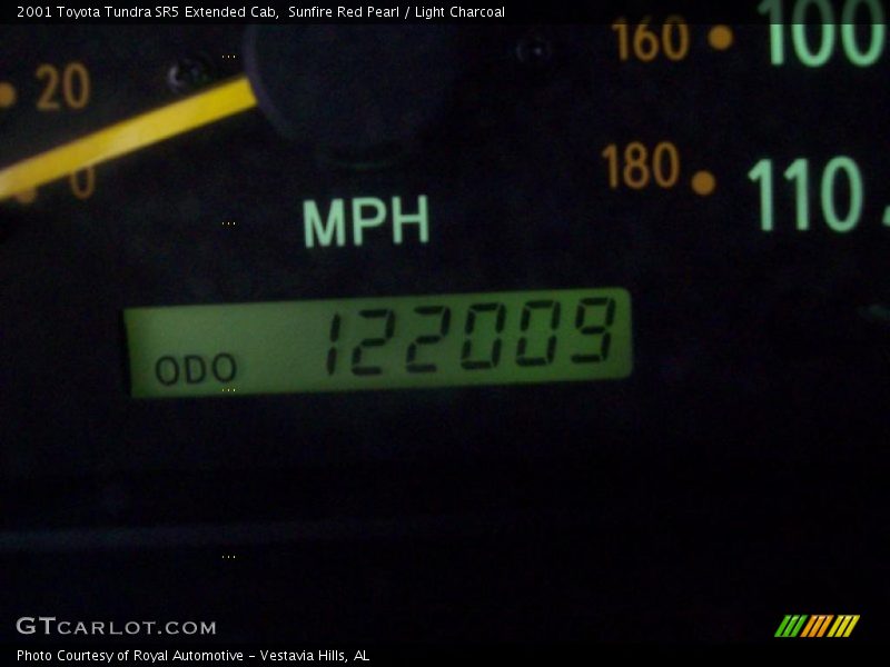 Sunfire Red Pearl / Light Charcoal 2001 Toyota Tundra SR5 Extended Cab