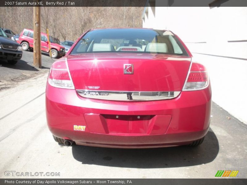 Berry Red / Tan 2007 Saturn Aura XE