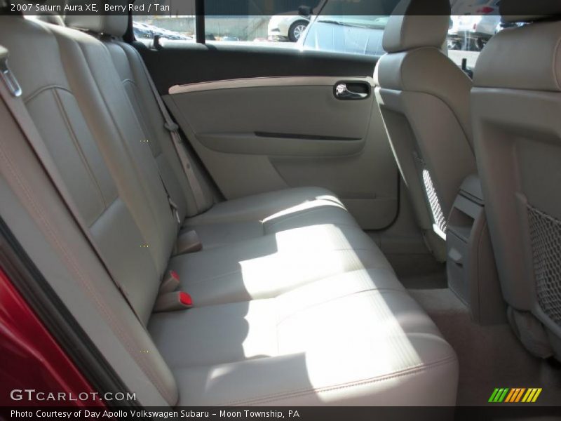 Berry Red / Tan 2007 Saturn Aura XE