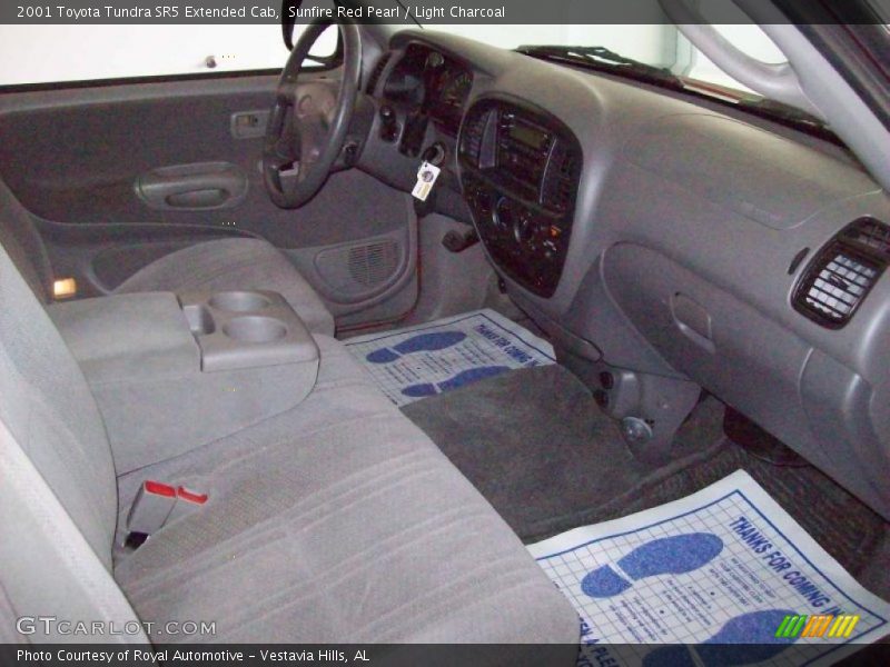 Sunfire Red Pearl / Light Charcoal 2001 Toyota Tundra SR5 Extended Cab