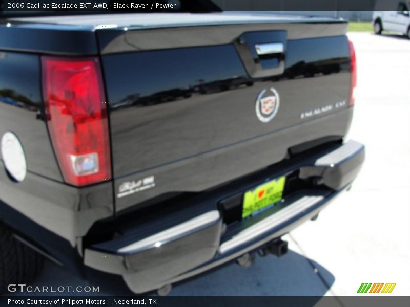 Black Raven / Pewter 2006 Cadillac Escalade EXT AWD