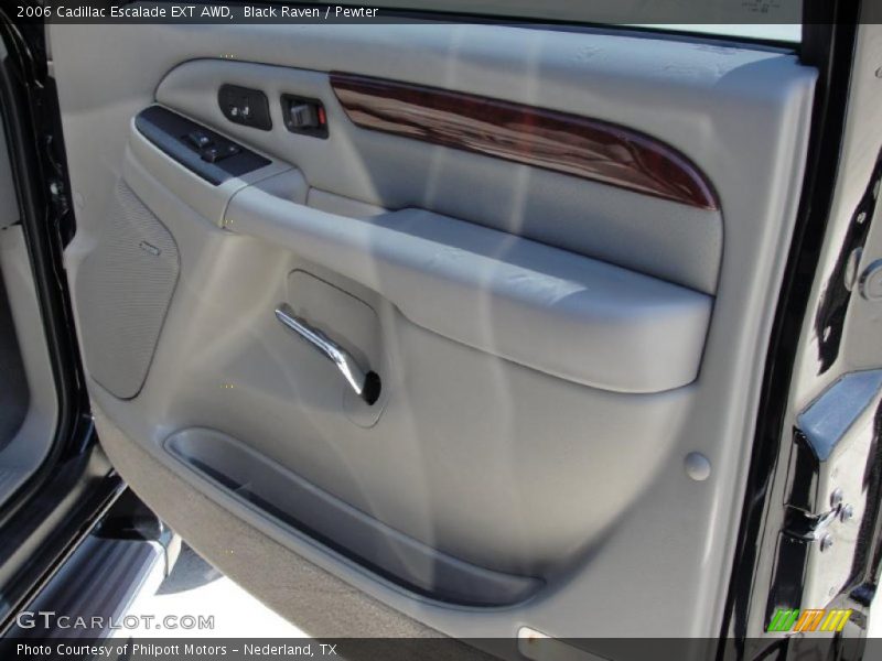 Black Raven / Pewter 2006 Cadillac Escalade EXT AWD