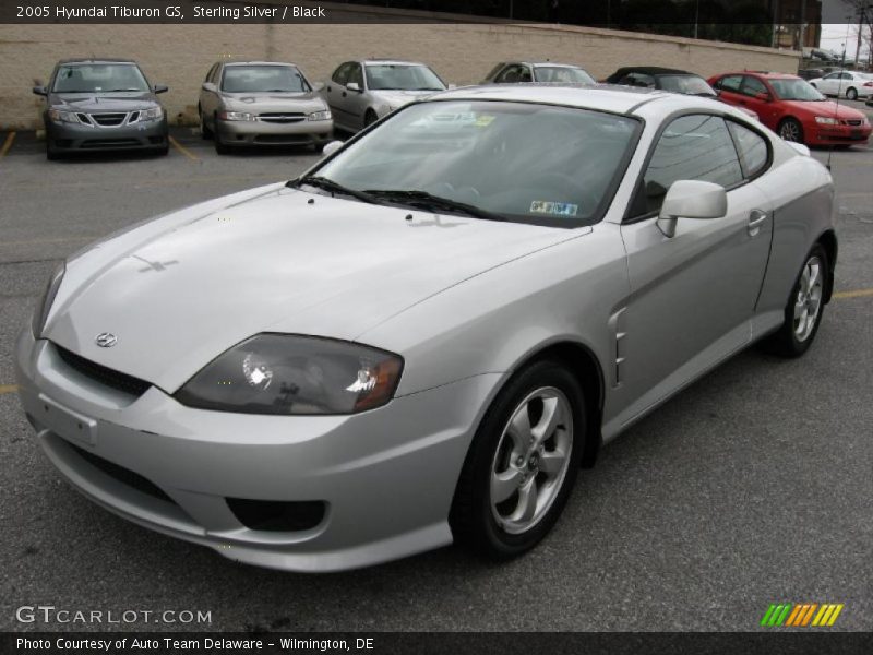 Sterling Silver / Black 2005 Hyundai Tiburon GS