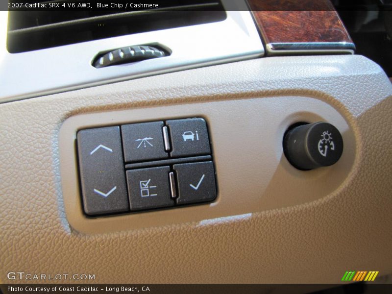 Blue Chip / Cashmere 2007 Cadillac SRX 4 V6 AWD