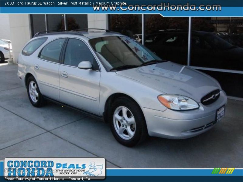 Silver Frost Metallic / Medium Graphite 2003 Ford Taurus SE Wagon
