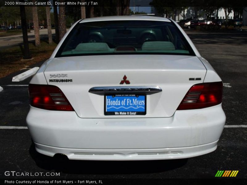 Dover White Pearl / Tan 2000 Mitsubishi Galant ES