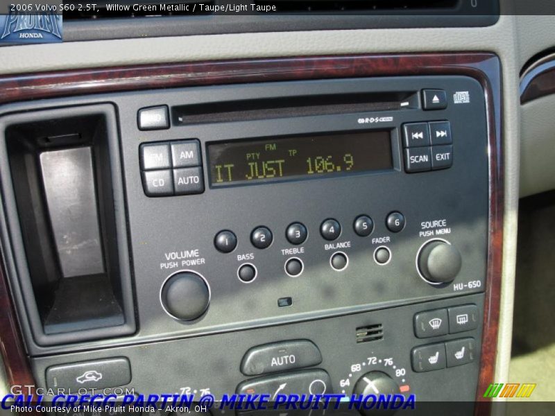 Willow Green Metallic / Taupe/Light Taupe 2006 Volvo S60 2.5T