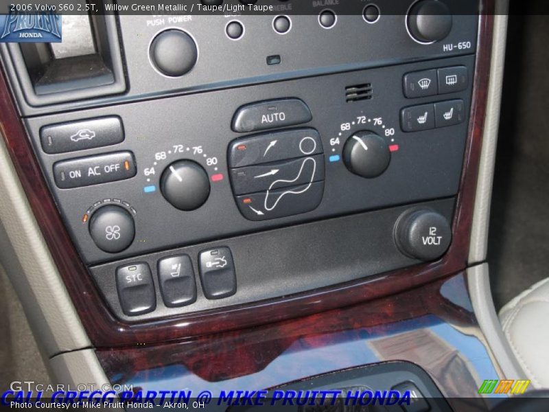 Willow Green Metallic / Taupe/Light Taupe 2006 Volvo S60 2.5T