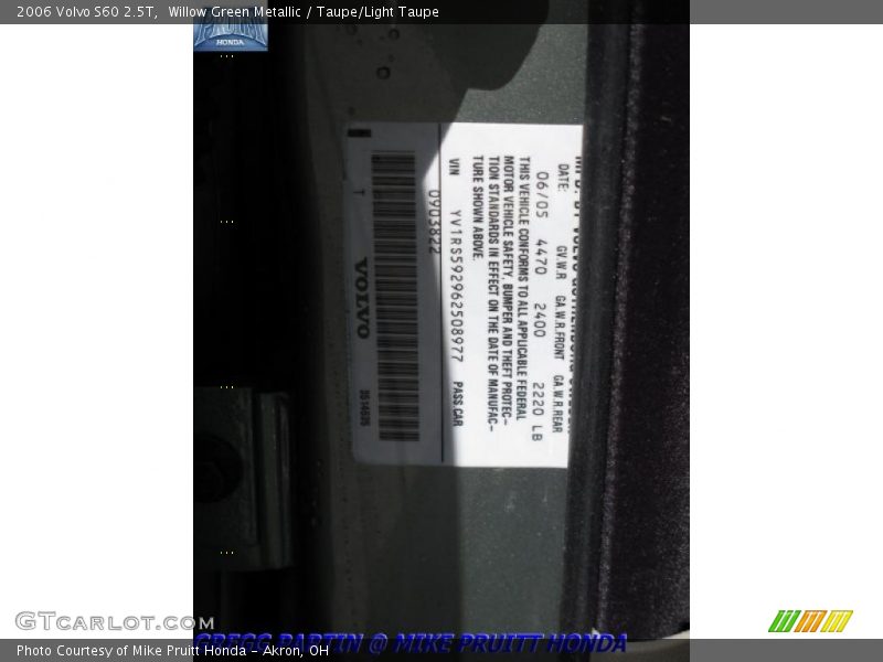 Willow Green Metallic / Taupe/Light Taupe 2006 Volvo S60 2.5T