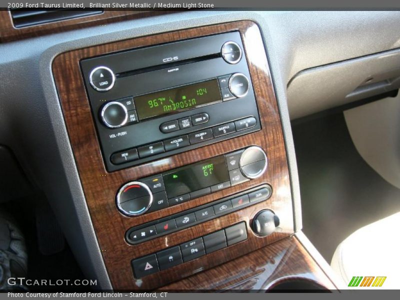 Brilliant Silver Metallic / Medium Light Stone 2009 Ford Taurus Limited