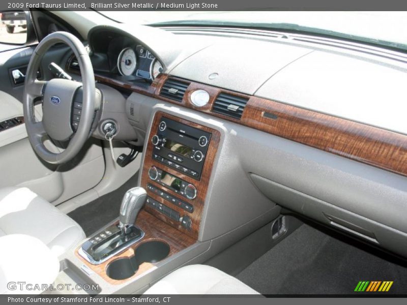 Brilliant Silver Metallic / Medium Light Stone 2009 Ford Taurus Limited