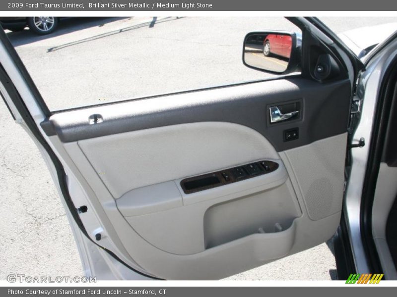 Brilliant Silver Metallic / Medium Light Stone 2009 Ford Taurus Limited