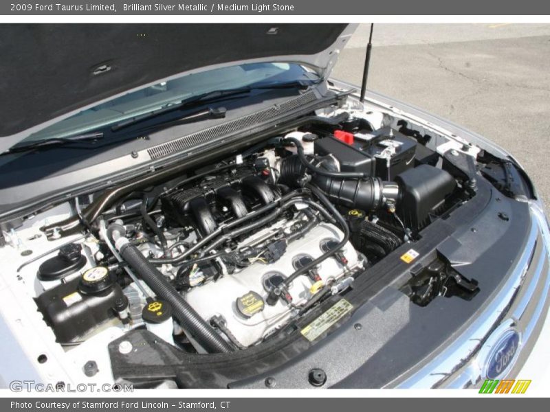 Brilliant Silver Metallic / Medium Light Stone 2009 Ford Taurus Limited