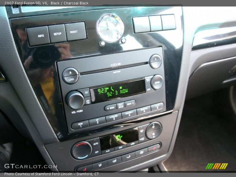 Black / Charcoal Black 2007 Ford Fusion SEL V6