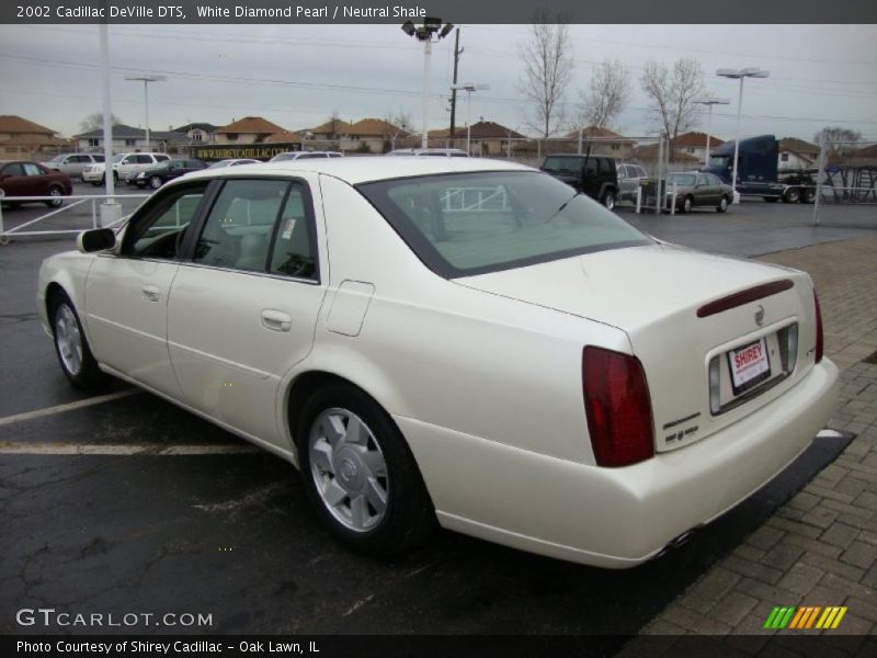 White Diamond Pearl / Neutral Shale 2002 Cadillac DeVille DTS