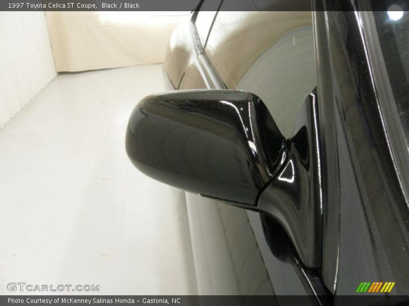 Black / Black 1997 Toyota Celica ST Coupe