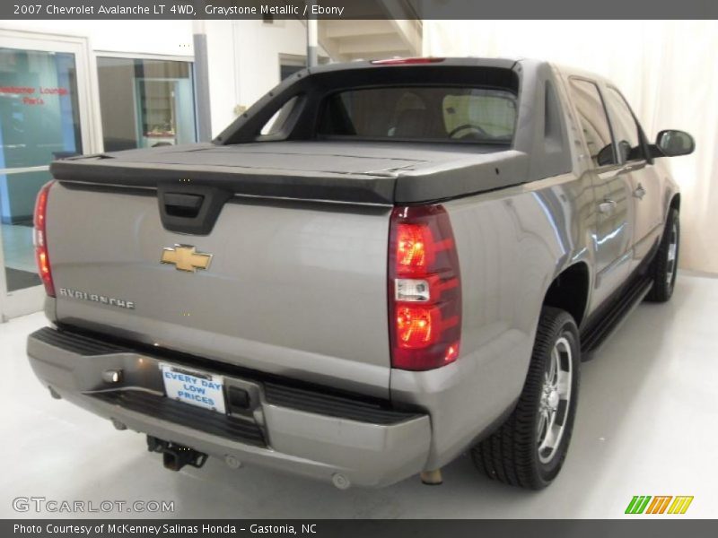 Graystone Metallic / Ebony 2007 Chevrolet Avalanche LT 4WD