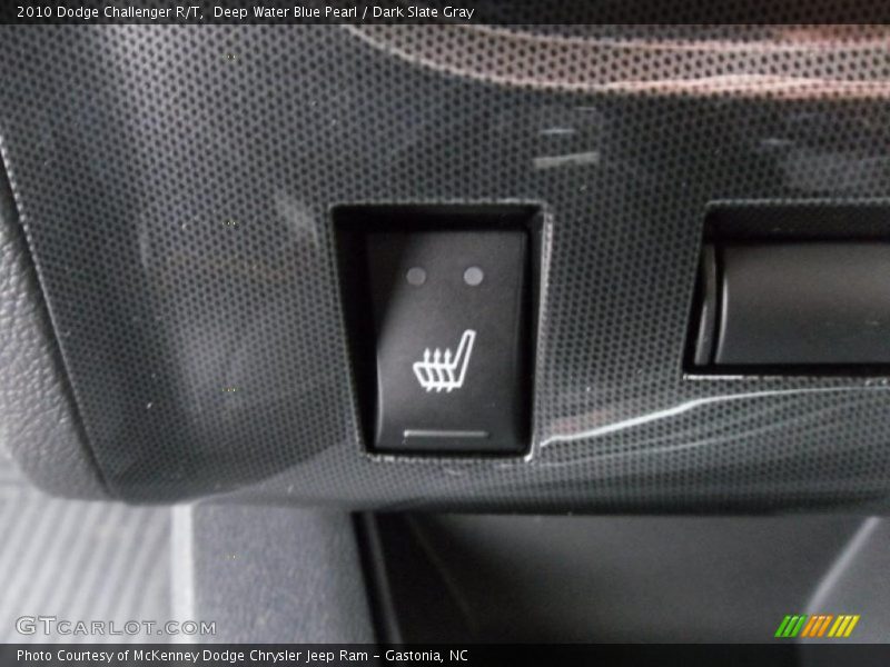 Deep Water Blue Pearl / Dark Slate Gray 2010 Dodge Challenger R/T