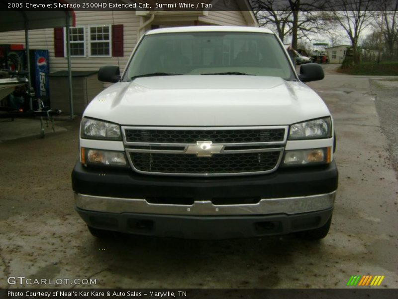 Summit White / Tan 2005 Chevrolet Silverado 2500HD Extended Cab