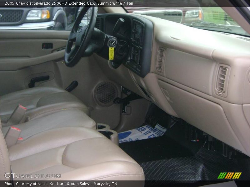 Summit White / Tan 2005 Chevrolet Silverado 2500HD Extended Cab