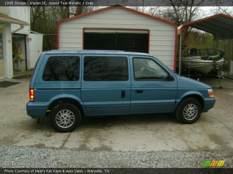 Island Teal Metallic / Gray 1995 Dodge Caravan SE