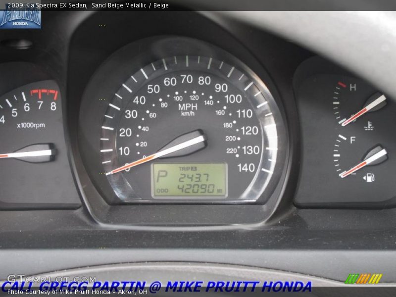Sand Beige Metallic / Beige 2009 Kia Spectra EX Sedan