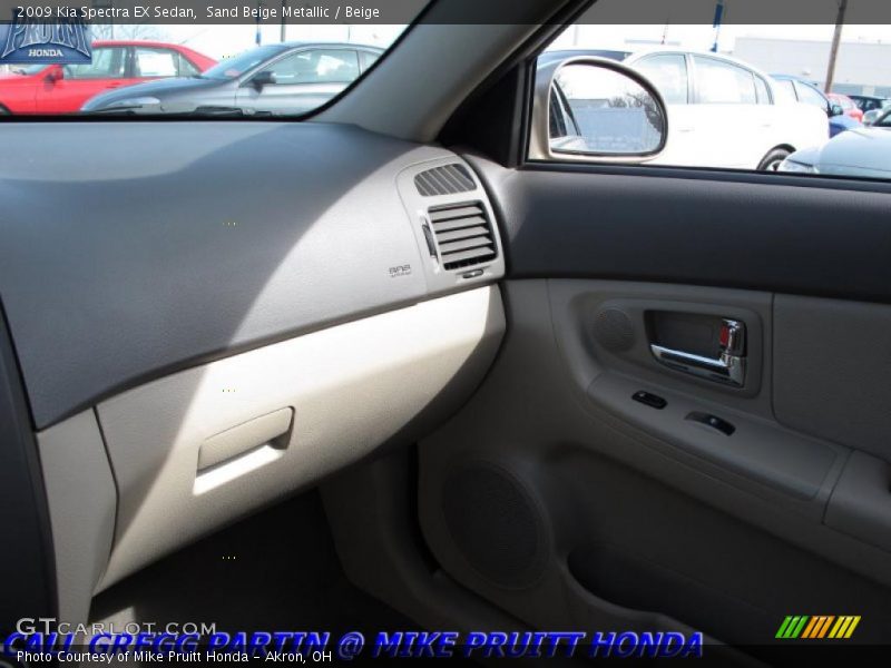 Sand Beige Metallic / Beige 2009 Kia Spectra EX Sedan