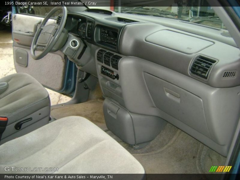 Island Teal Metallic / Gray 1995 Dodge Caravan SE