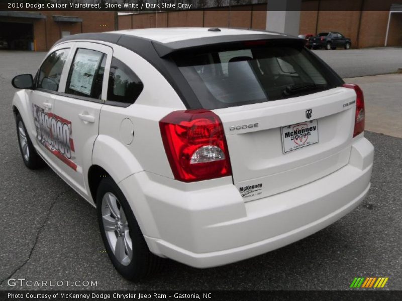 Stone White / Dark Slate Gray 2010 Dodge Caliber Mainstreet