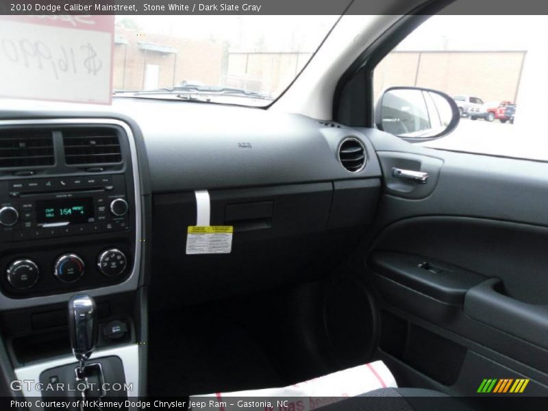 Stone White / Dark Slate Gray 2010 Dodge Caliber Mainstreet