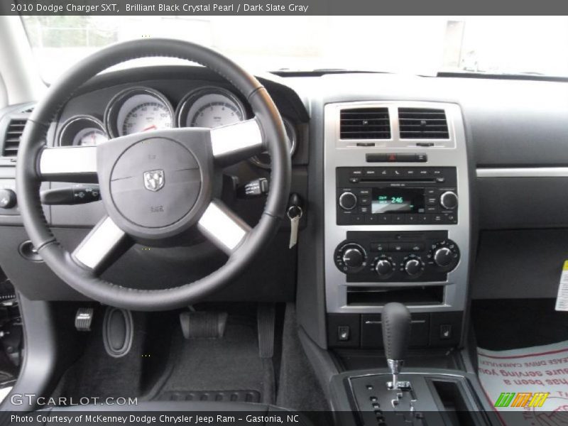Brilliant Black Crystal Pearl / Dark Slate Gray 2010 Dodge Charger SXT