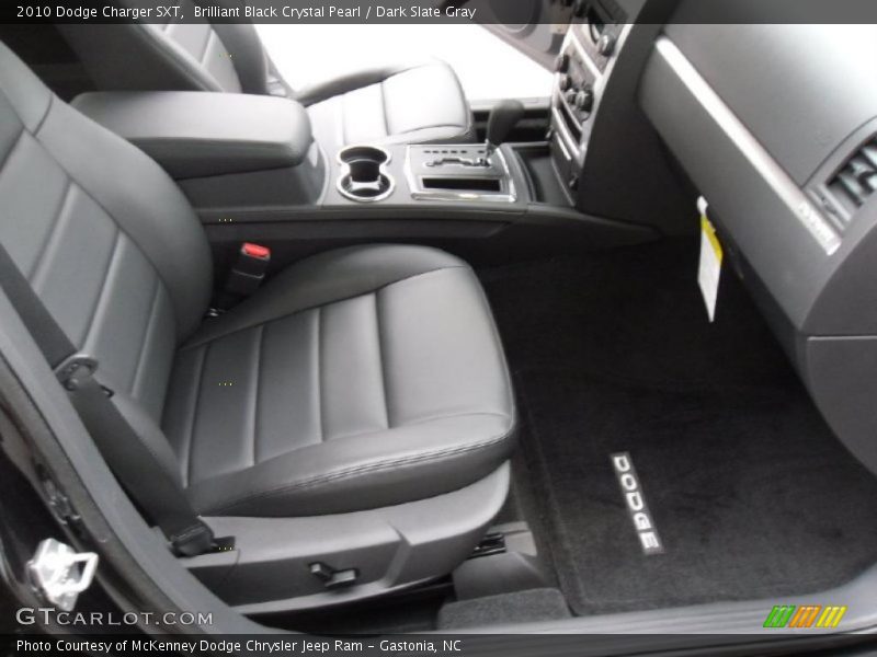 Brilliant Black Crystal Pearl / Dark Slate Gray 2010 Dodge Charger SXT
