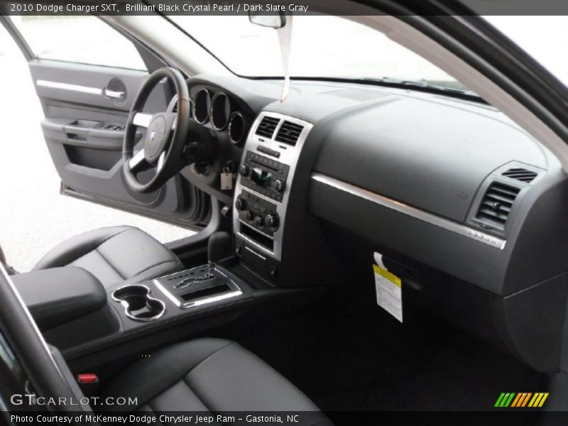 Brilliant Black Crystal Pearl / Dark Slate Gray 2010 Dodge Charger SXT