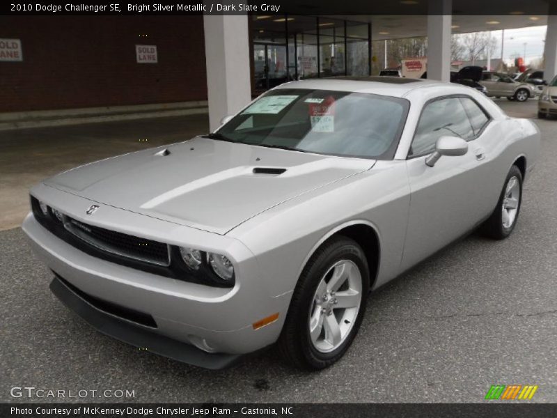 Bright Silver Metallic / Dark Slate Gray 2010 Dodge Challenger SE