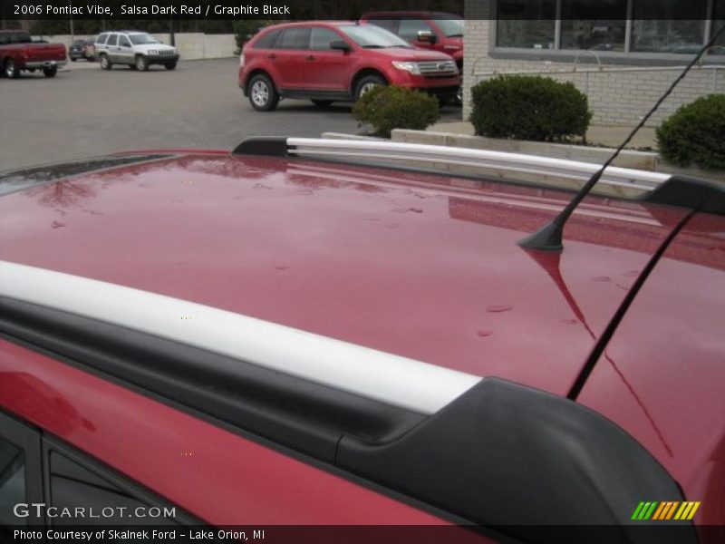 Salsa Dark Red / Graphite Black 2006 Pontiac Vibe