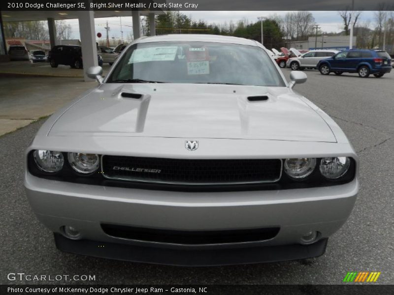 Bright Silver Metallic / Dark Slate Gray 2010 Dodge Challenger SE