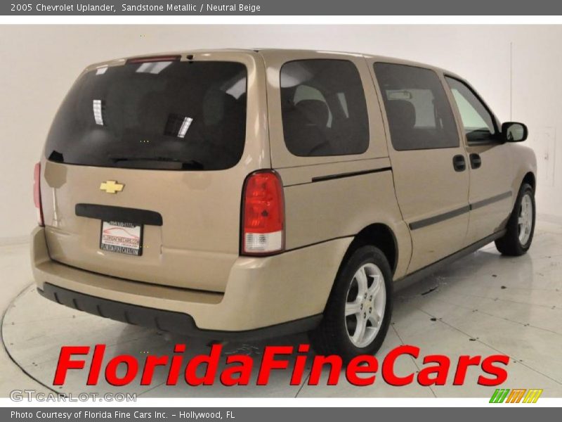 Sandstone Metallic / Neutral Beige 2005 Chevrolet Uplander