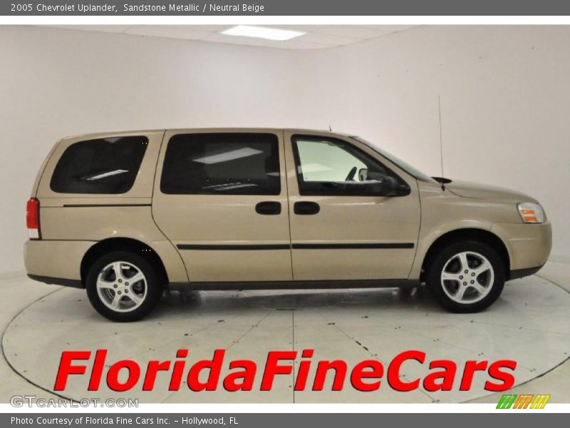 Sandstone Metallic / Neutral Beige 2005 Chevrolet Uplander